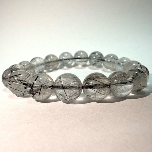 【影の輝き】ブラックルチルクォーツブレスレット