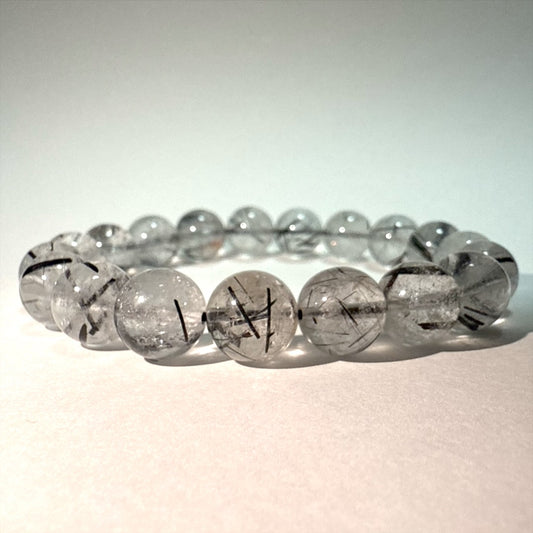 【影の輝き】ブラックルチルクォーツブレスレット